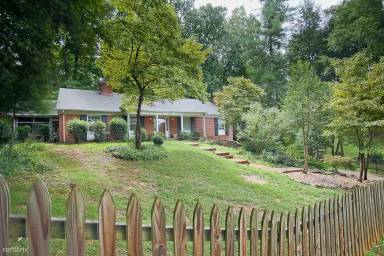Main picture of 1626 Brandywine Dr