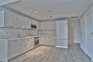 Main picture of Brickell Heights