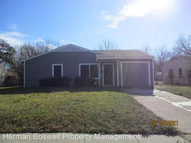 Main picture of 3620 Castle Hills Dr