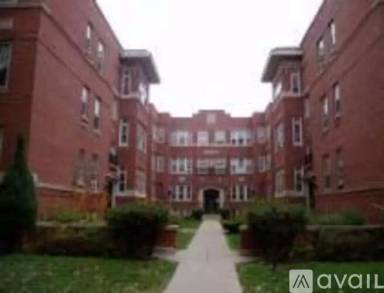 Main picture of 3925 N Keeler Ave