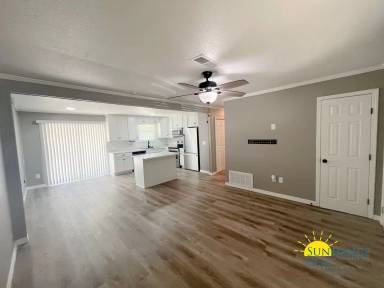 Main picture of 508 Candlewood Ln