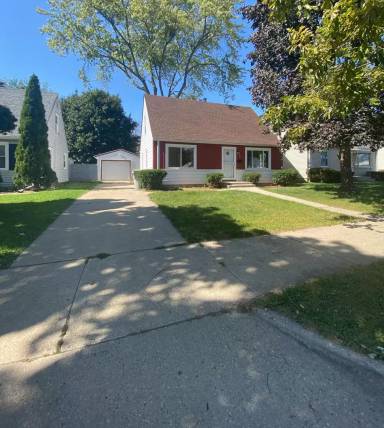 Main picture of 5729 N 56th St