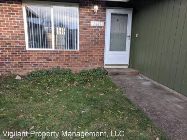 Main picture of 2447 SE 8th Ct