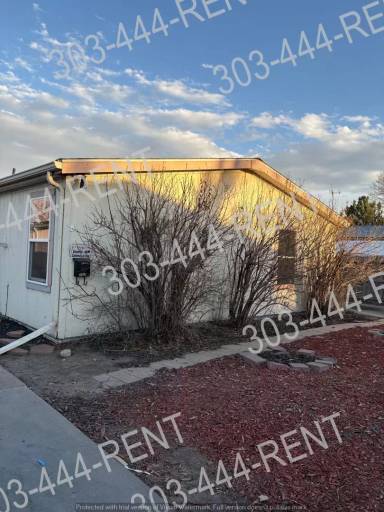 Main picture of 8412 Monroe Way