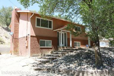Main picture of 1704 Brookside Dr