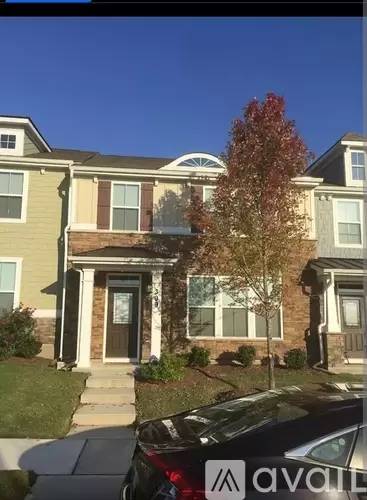Main picture of 309 Roundhouse Ln