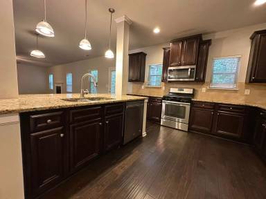 Main picture of 3588 Woodshade Dr