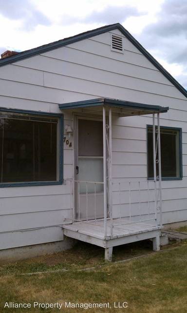 Main picture of 704 S 48th Ave