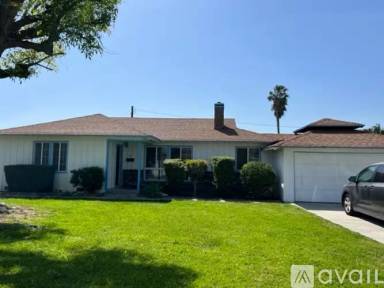 Main picture of 941 S Craig Dr