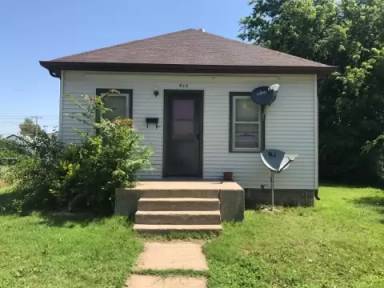 Main picture of 405 E 12th St
