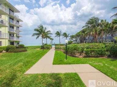 Main picture of 4450 Jimmy Buffett Mem Hwy