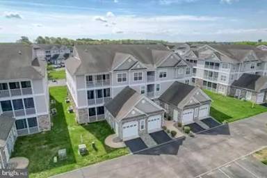 Main picture of 1 S Sagamore Dr