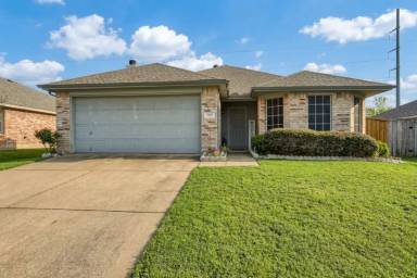 Main picture of 707 Overton Dr