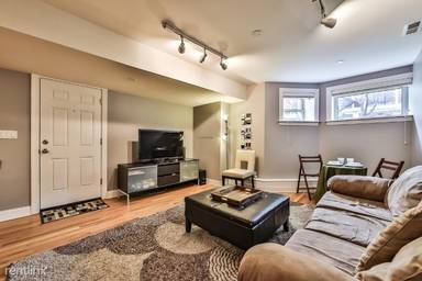 Main picture of 4328 N Hermitage Ave