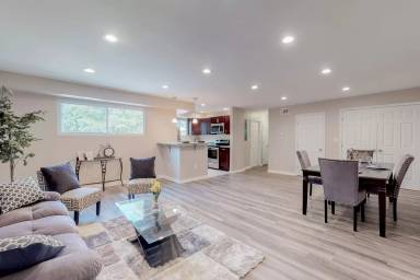Main picture of 1405 Wentworth Ave