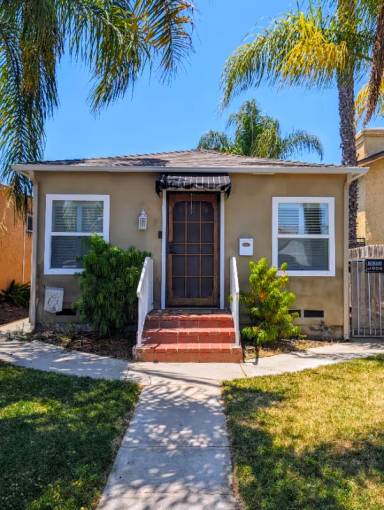 Main picture of 4448 50th St