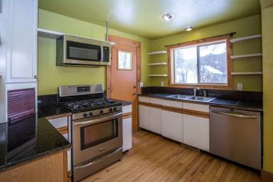 Main picture of 205 North Ave E