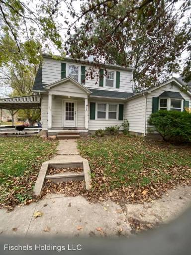 Main picture of 403 Baltimore St