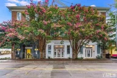 Main picture of Hillsborough Street 610 - 205