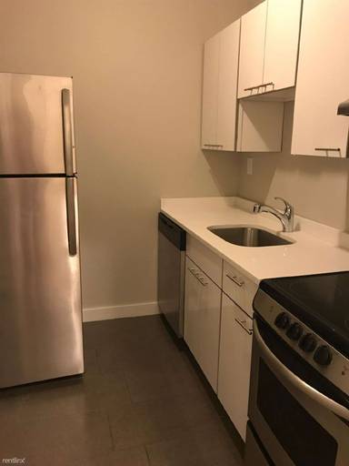 Main picture of 9 Sewall Ave