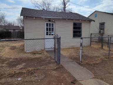 Main picture of 734-736 N Aldredge St