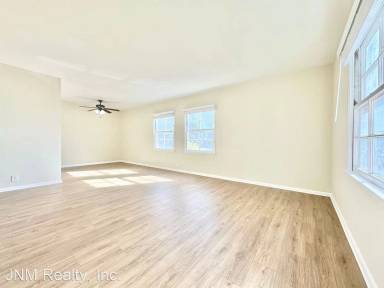 Main picture of 6851 6859 Willoughby Ave