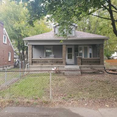 Main picture of 1731 Highland St