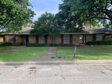 Main picture of 5707 Roxanne Dr