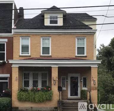 Main picture of 5128 2nd Ave