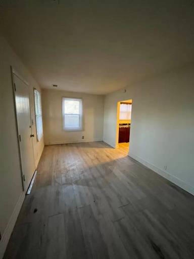 Main picture of 4424 Compton Ave