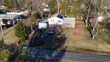 Main picture of 12702 Country Ln