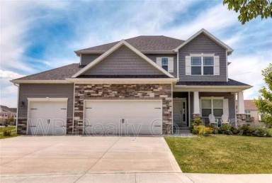 Main picture of 172 Bridgewood Dr