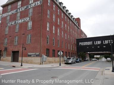 Main picture of 401 E 4th St