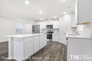 Main picture of 2030 NW 14th Way