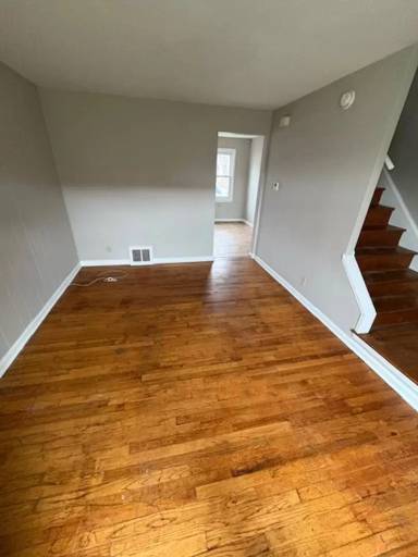 Main picture of 1339 21st St NE