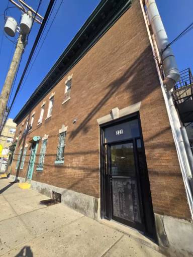 Main picture of 328 62nd St