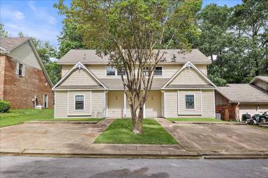 Main picture of 221 Brendalwood Blvd