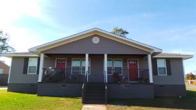 Main picture of 1602 Lake Ave