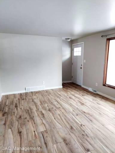 Main picture of 1763 Beaver Dam Dr
