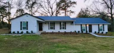 Main picture of 15865 Shatterway Ln
