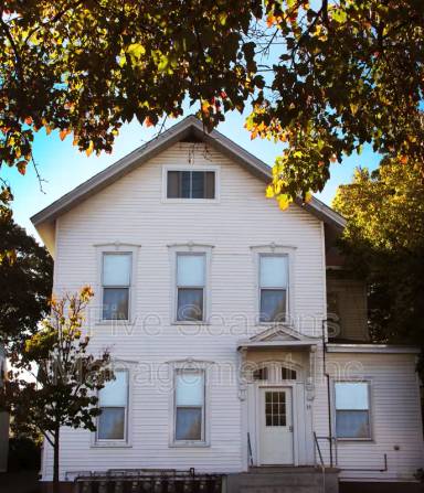 Main picture of 35 N Winooski Ave