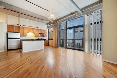 Main picture of Edge Lofts & Tower