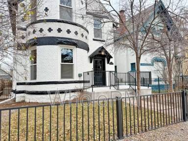 Main picture of 3028 Meade St