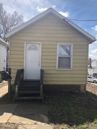 Main picture of 1010 1/2 W Market St