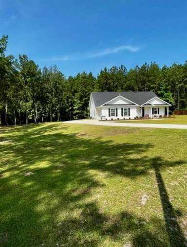 Main picture of 140 Shumard Ct