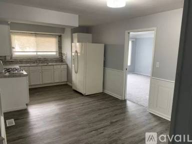 Main picture of 519 Lenoir Ave