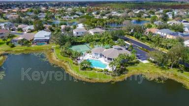 Main picture of 8876 Falcon Pointe Loop