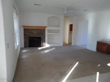 Main picture of 10425 W Windsor Ave