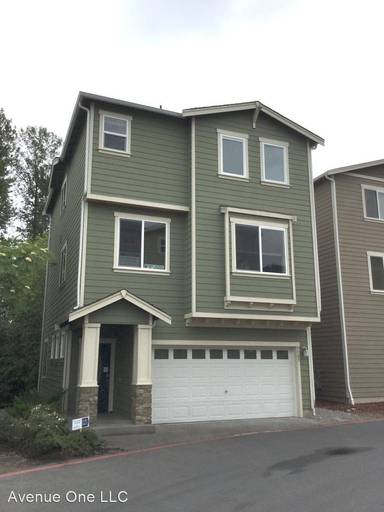 Main picture of 9905 1st Pl W