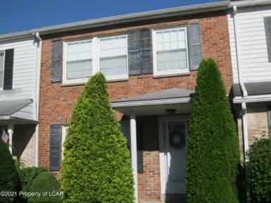 Main picture of 168 Haverford Dr